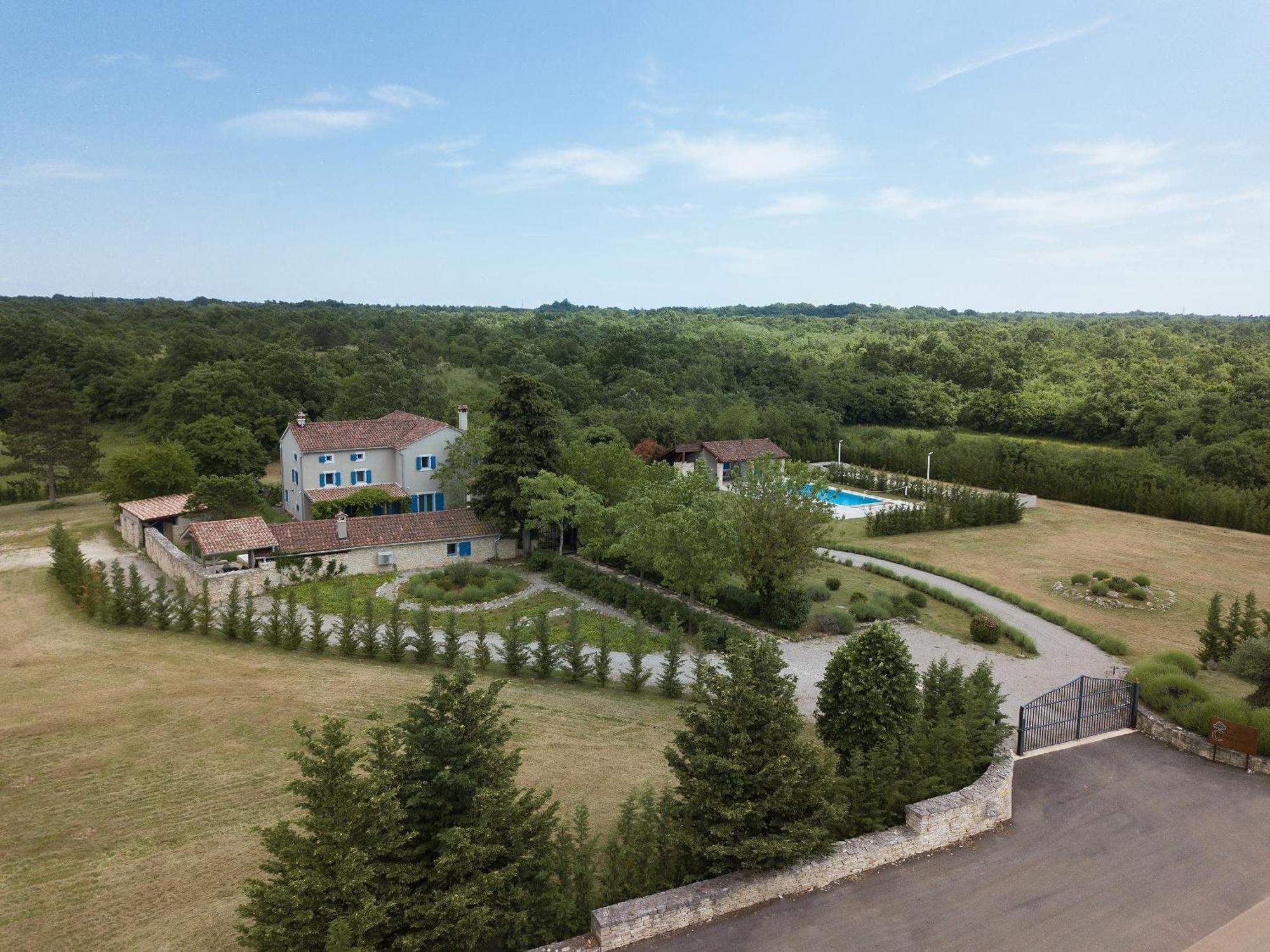 Stancija Cabrunici Villa Exteriör bild